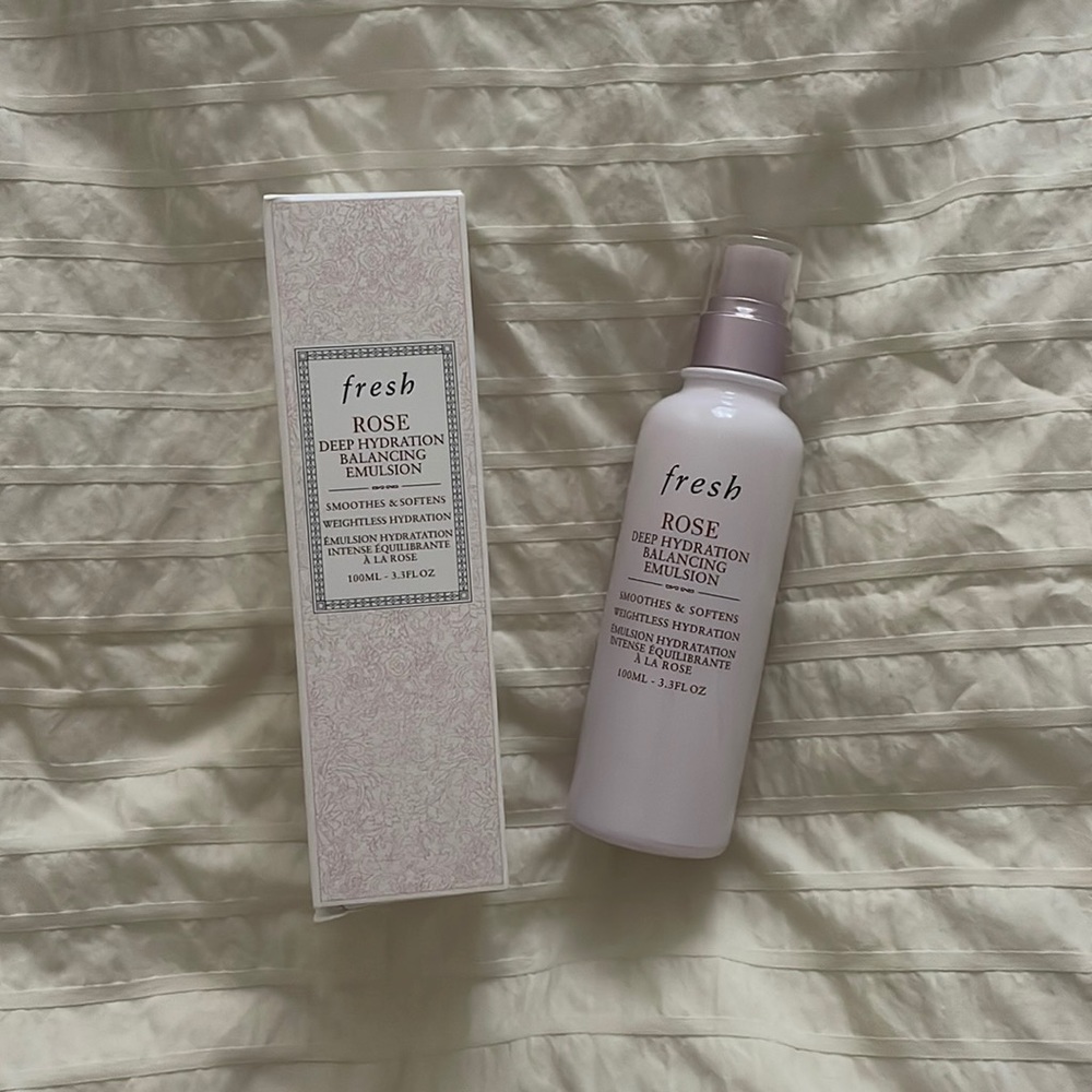 FRESH ROSE DEEP HYDRATION BALANCING EMULSION 100ML